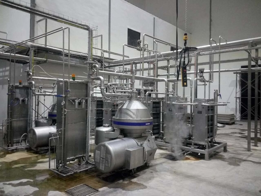 SUS304/316 अनुकूलित 500-5000L/H वनस्पति दूध प्रसंस्करण लाइन पूर्ण सोया / बादाम दूध उत्पादन लाइन पीएलसी के साथ दूध मशीन