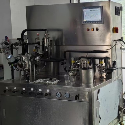 दूध/रस/दूध पाउडर के लिए 50L/H 5.0Mpa डीएसआई नसबंदी मशीन