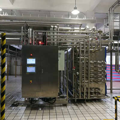 विभिन्न प्रकार के तरल उत्पादों के लिए पूर्ण स्वचालित कस्टम 500-20000l/H यूएचटी नसबंदीकर्ता दूध/रस/सॉस SUS304/316