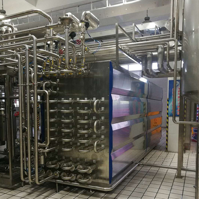 विभिन्न प्रकार के तरल उत्पादों के लिए पूर्ण स्वचालित कस्टम 500-20000l/H यूएचटी नसबंदीकर्ता दूध/रस/सॉस SUS304/316