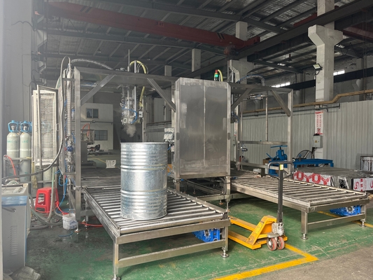 उच्च प्रदर्शन डबल हेड्स भरने की मशीन अनुकूलित 20-1000l BID बैग इन ड्रम एसेप्टिक फिलर टन बॉक्स फिलर डेयरी पेय कारखाने के लिए